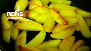 Domates Soslu Yumusak parmak Köfte patates (çok az yağda)